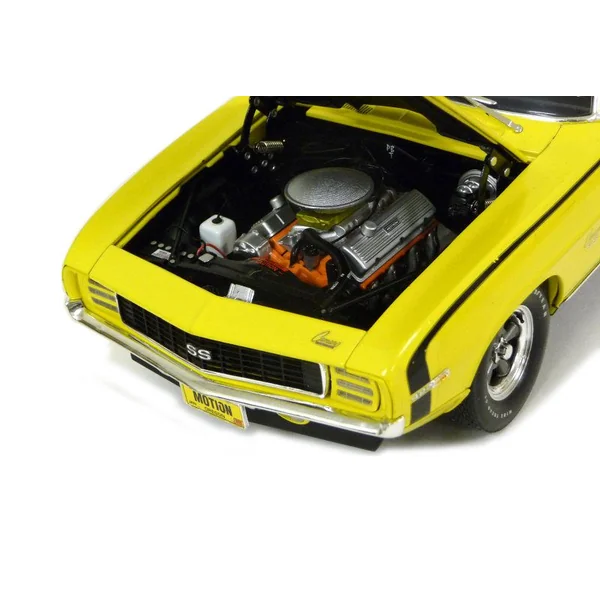 1 18 Scale 1969 Baldwin Motion Camaro Daytona Yellow w Black Stripes