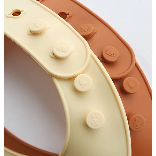 A Little Lovely Company - ensemble de deux bavoirs en silicone - arc-en-ciel