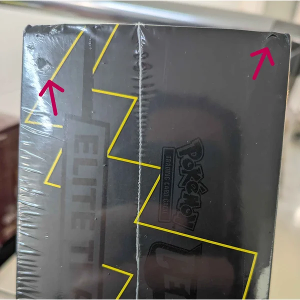 Coffret Dresseur D’Élite ETB Pokémon EB 7.5 – Célébrations ANGLAIS (SCELLAGE TROUÉ)