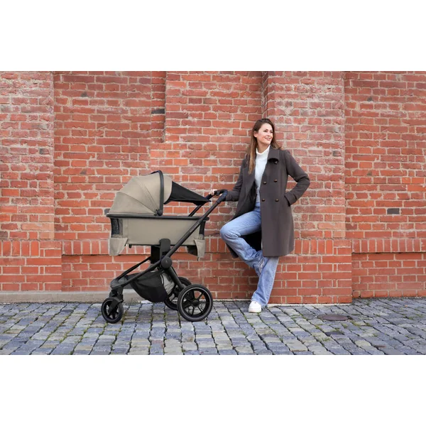 Ensemble Poussette Sportive Move Cross 3 + nacelle XL 3 + adaptateurs, Boss Grey