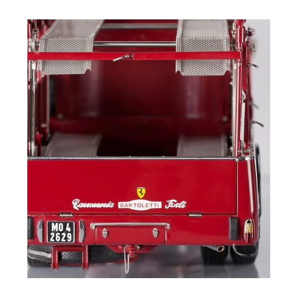 FIAT 642 RN2 BARTOLETTI TRANSPORTEUR FERRARI 1957 - 1/18 - CMC - 084