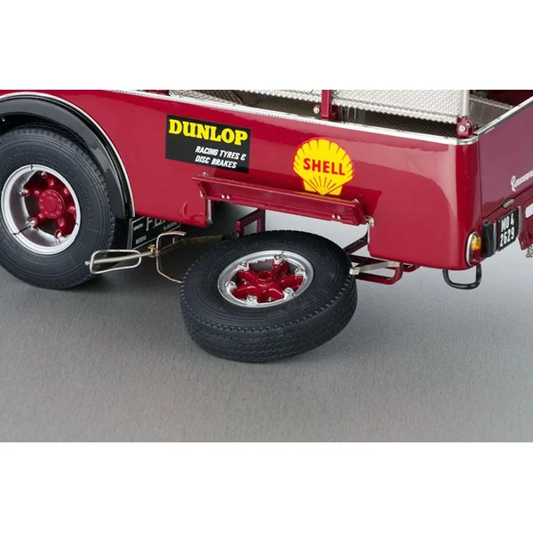 FIAT 642 RN2 BARTOLETTI TRANSPORTEUR FERRARI 1957 - 1/18 - CMC - 084