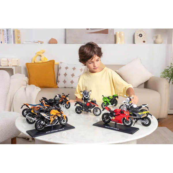 Maisto - Moto avec support, 2023 KTM 690 SMC R, orange-bleu, 1:12