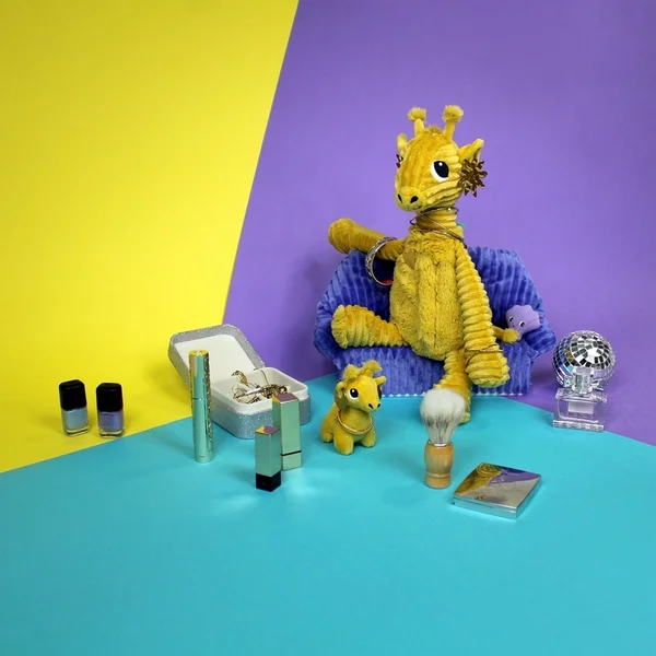 PTIPOTOS Girafe en peluche Loncou moutarde – maman avec bébé