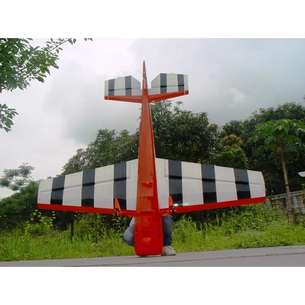 Yak 55M 88 (27%) 2,24m - Pilot RC - Rouge/Blanc - 50 à 60cc