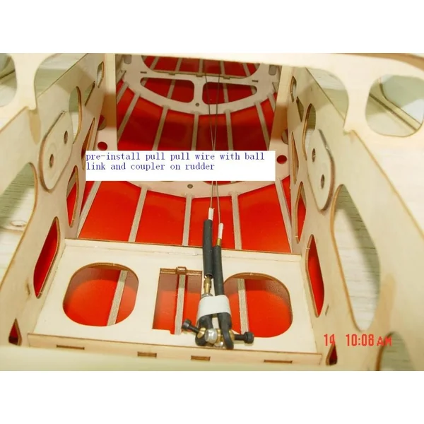 Yak 55M 88 (27%) 2,24m - Pilot RC - Rouge/Blanc - 50 à 60cc